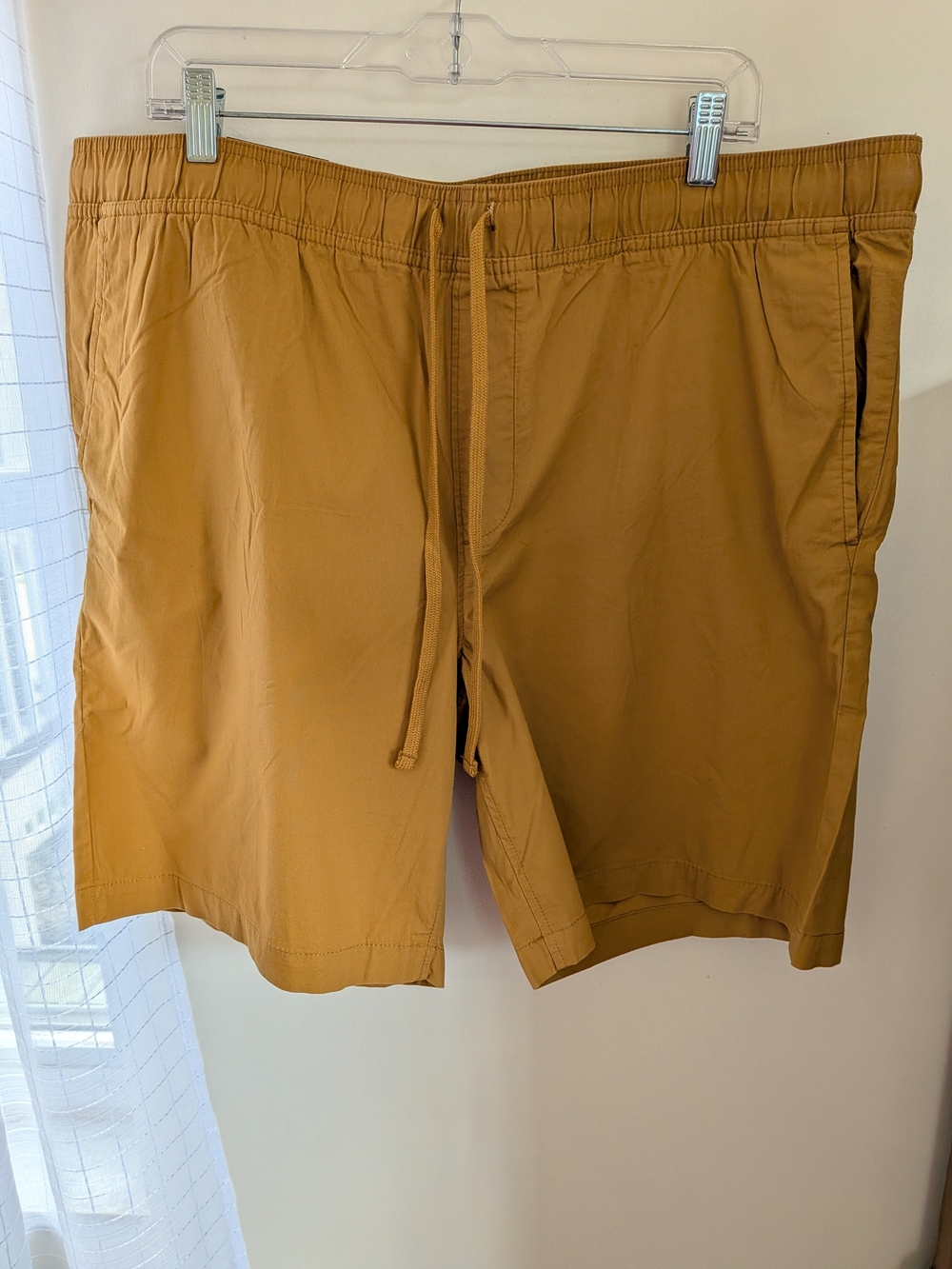 Banana Republic Men's Drawstring Shorts - Mustard Brown
